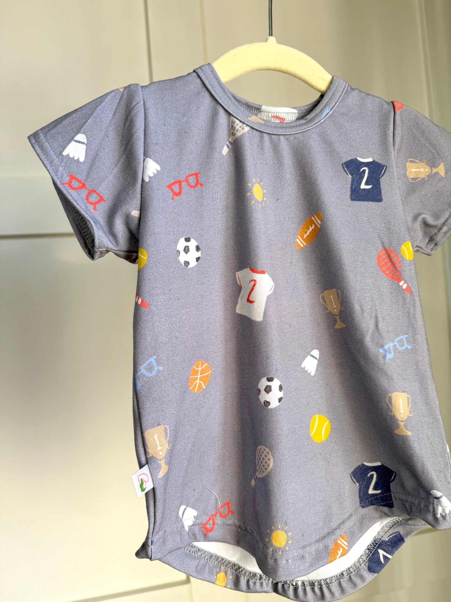 Sports Curved Hem Tee