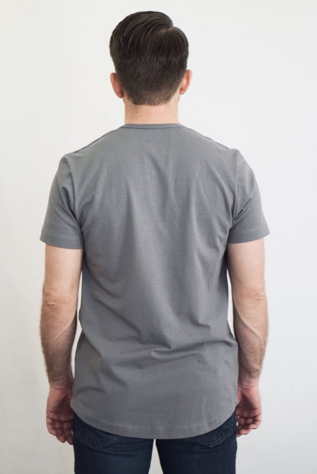 Men’s Curved Hem Tee PREORDER